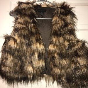 Steve Madden Fur vest